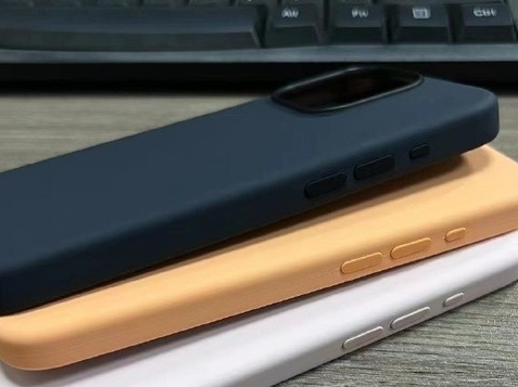 海伦苹果14维修站分享iPhone14手机壳能直接给iPhone15用吗?